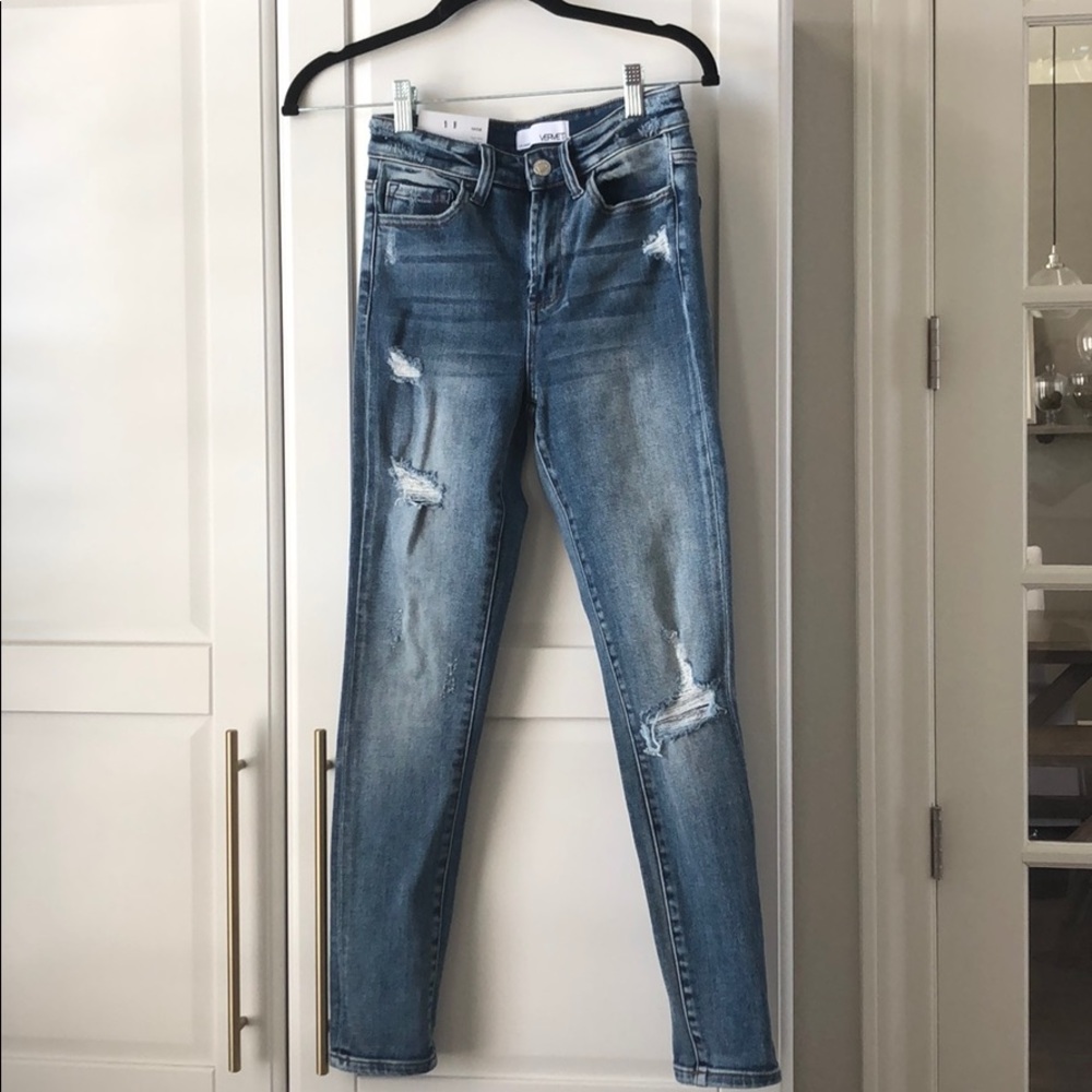 High rise distressed skinny jeans